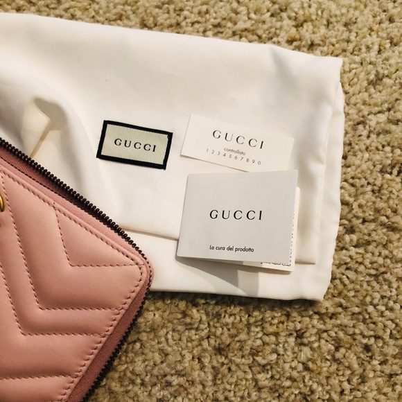 ❗️SOLD❗️Brand new 100% Authentic Gucci Wallet - Picture 5 of 6